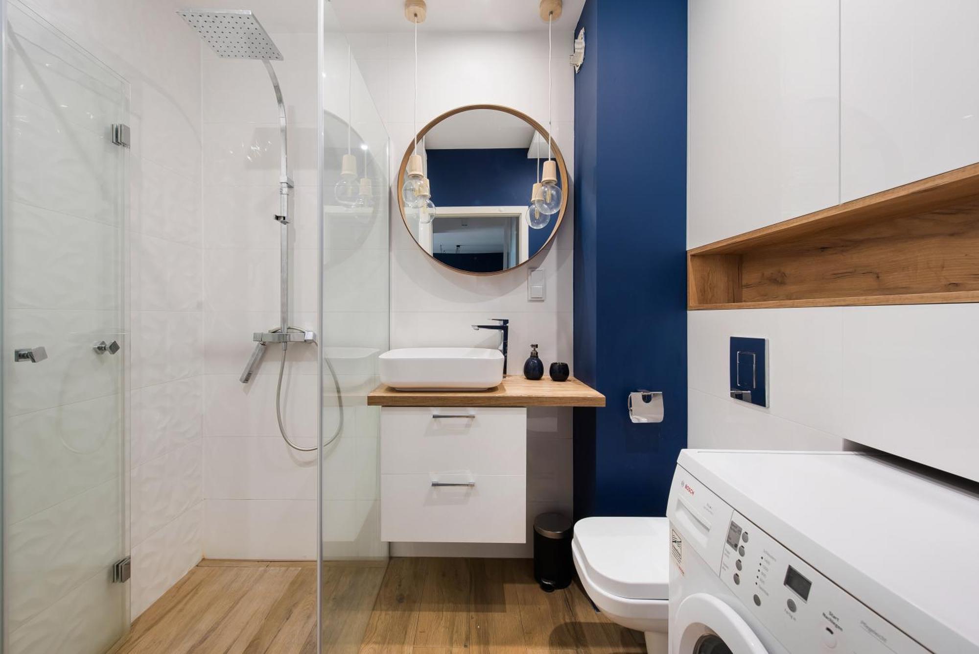 Krakow City Center Navyblue Luxury Apartment — Zdjęcia 3
