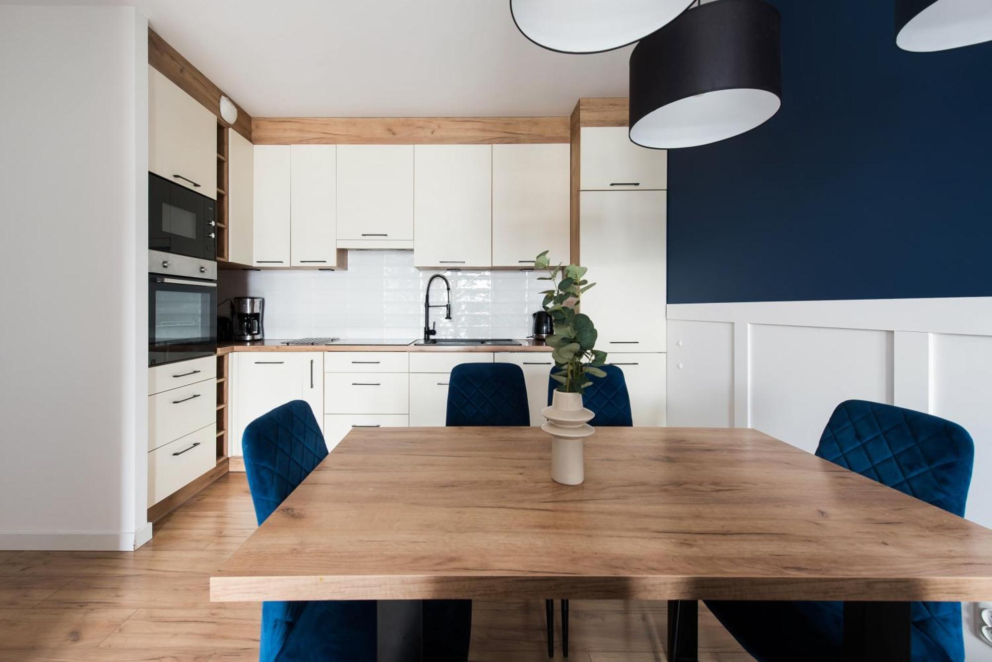 Krakow City Center Navyblue Luxury Apartment, Krakow